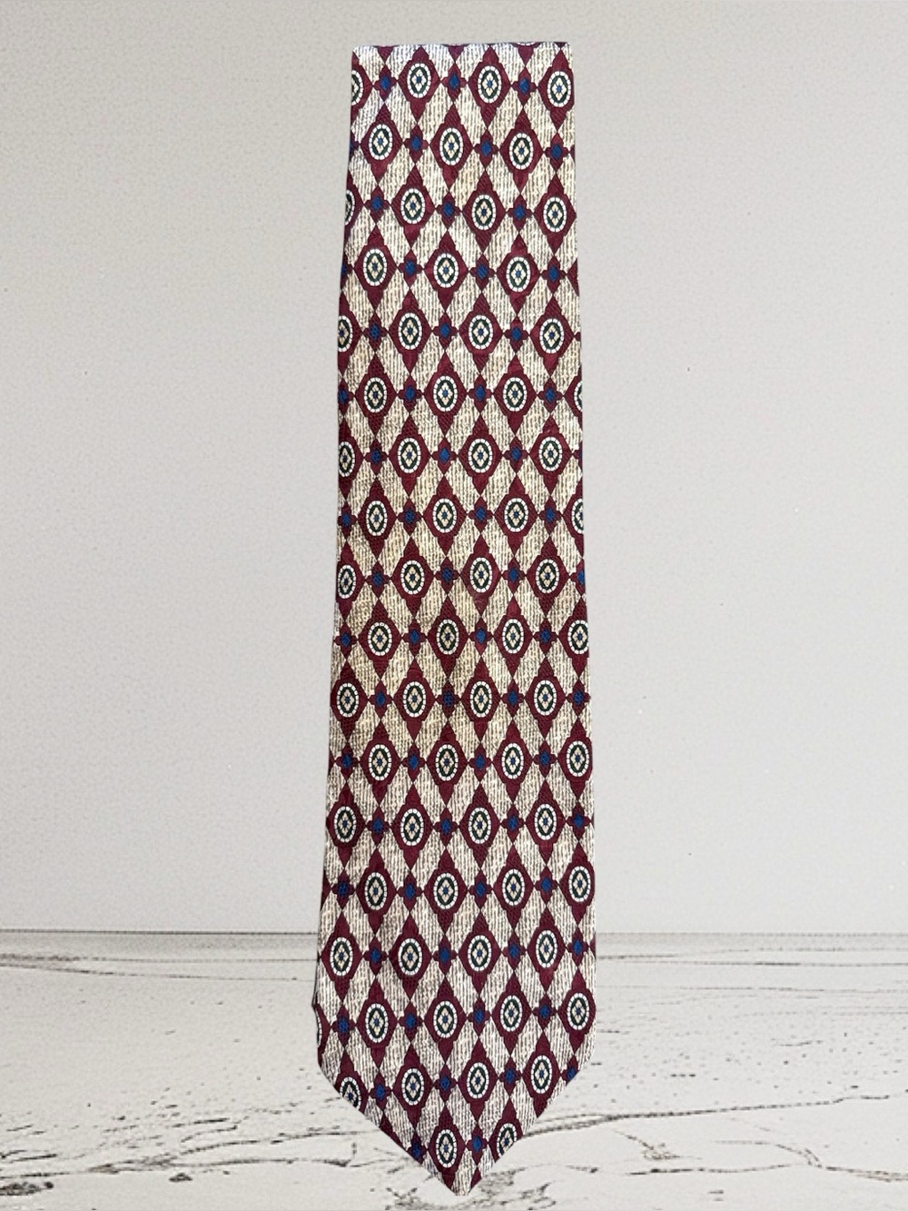 Boston Traders Men's Silk Tie Multi-Color Geometric Pattern Made In USA